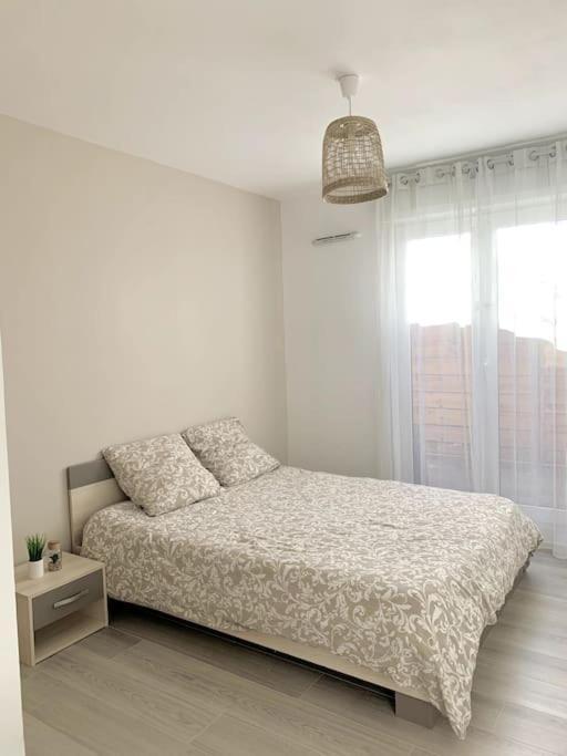 Appartamento Grand F3 A 30Mn De Paris - Terrasse + Parking Prive Saint-Ouen-l'Aumone Esterno foto